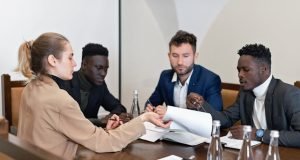 Kako da proširite poslovanje na inostrano tržište Kako da proširite poslovanje na inostrano tržište-ljudi-posao